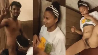 Teen Girl with Her Two Friends of Them Fucking HD Viral